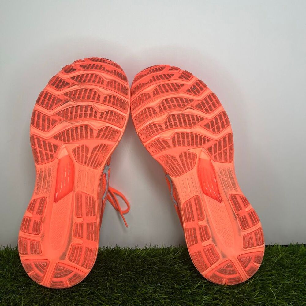 ASICS Gel Kayano 28 Women’s 9.5 Neon Coral Orange Running Shoes 1012B18 - Picture 8 of 9